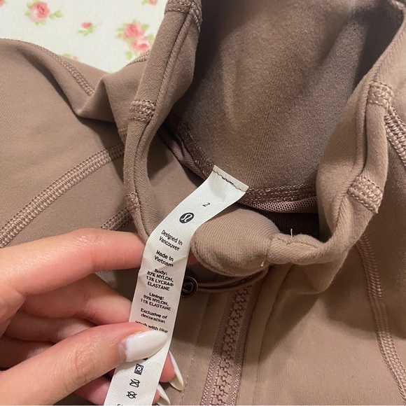 LULULEMON DEFINE JACKET - Picture 4 of 11